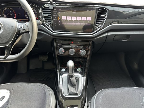 Volkswagen T-Roc 2021, 56800 км, за 14991 USD - фото 13