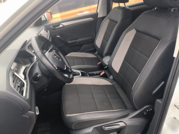 Volkswagen T-Roc 2021, 57200 км, за 11791 USD - фото 18