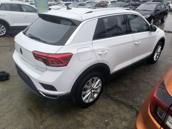 Volkswagen T-Roc 2021, 57200 км, за 11791 USD - фото 6