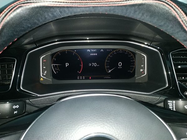 Volkswagen T-Roc 2021, 57900 км, за 13512 USD - фото 13