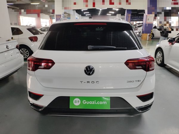 Volkswagen T-Roc 2021, 60300 км, за 13423 USD