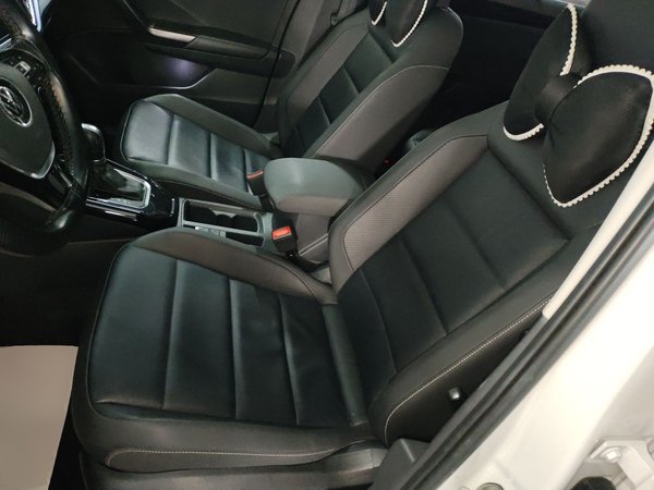 Volkswagen T-Roc 2021, 60300 км, за 13423 USD - фото 18