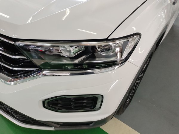 Volkswagen T-Roc 2021, 60300 км, за 13423 USD - фото 9