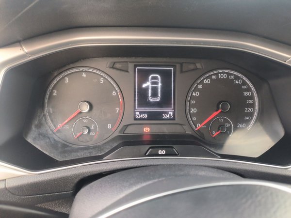 Volkswagen T-Roc 2021, 62400 км, за 10881 USD - фото 13