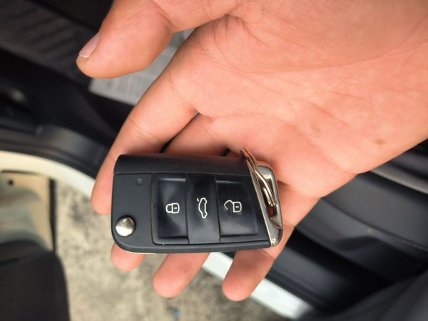 Volkswagen T-Roc 2021, 62400 км, за 10881 USD - фото 19