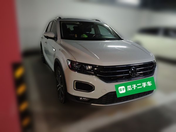 Volkswagen T-ROC 2021, 72400 км, за 10336 USD