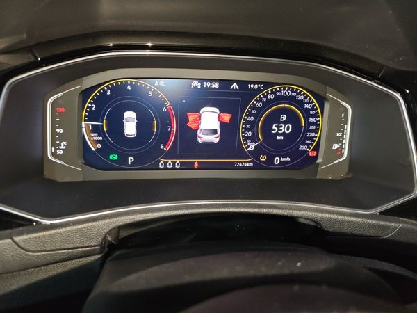 Volkswagen T-ROC 2021, 72400 км, за 10336 USD - фото 13