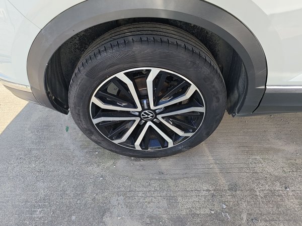 Volkswagen T-Roc 2021, 74800 км, за 13159 USD - фото 25