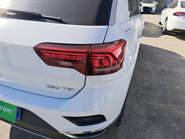 Volkswagen T-Roc 2021, 74800 км, за 13159 USD - фото 7