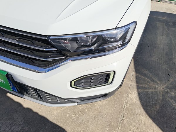 Volkswagen T-Roc 2021, 74800 км, за 13159 USD - фото 23