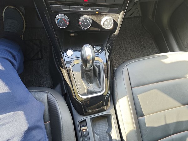 Volkswagen T-Roc 2021, 74800 км, за 13159 USD - фото 13