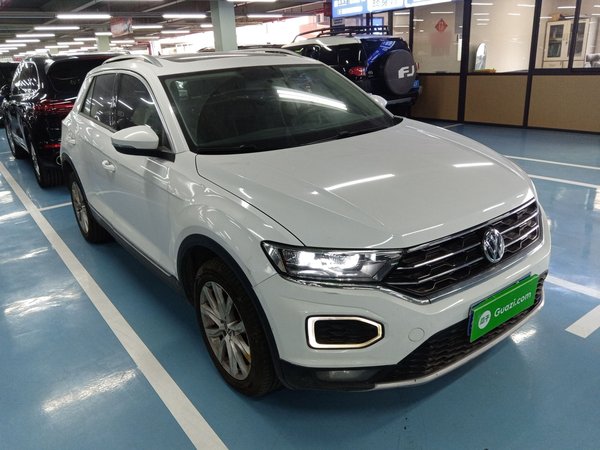 Volkswagen T-Roc 2022, 108400 км, за 12227 USD