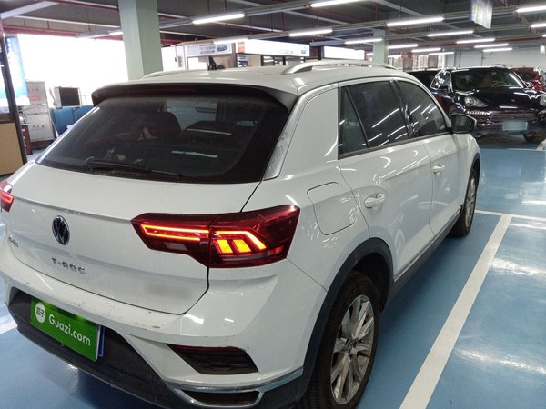 Volkswagen T-Roc 2022, 108400 км, за 12227 USD - фото 7