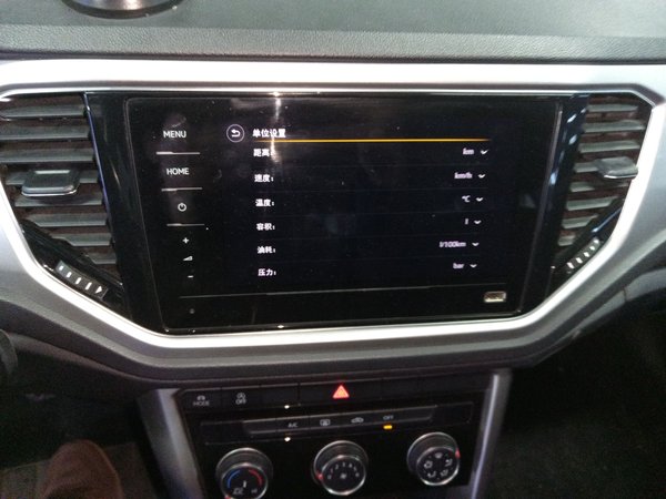 Volkswagen T-Roc 2022, 108400 км, за 12227 USD - фото 14