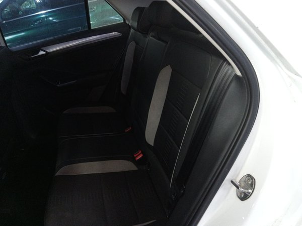 Volkswagen T-Roc 2022, 108400 км, за 12227 USD - фото 22