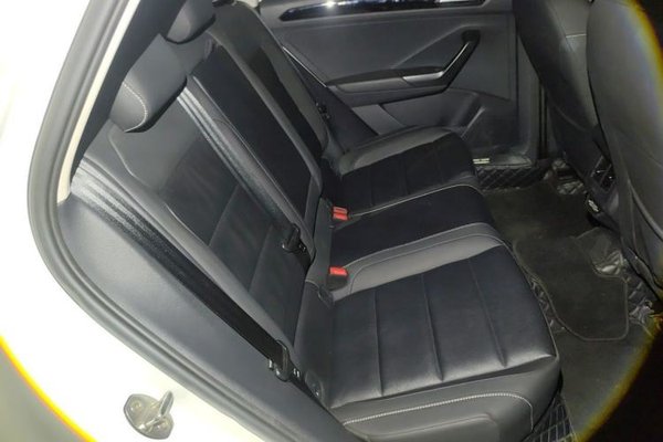 Volkswagen T-ROC 2022, 27300 км, за 13048 USD - фото 18