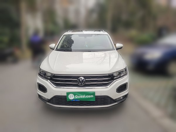 Volkswagen T-ROC 2022, 38000 км, за 15483 USD