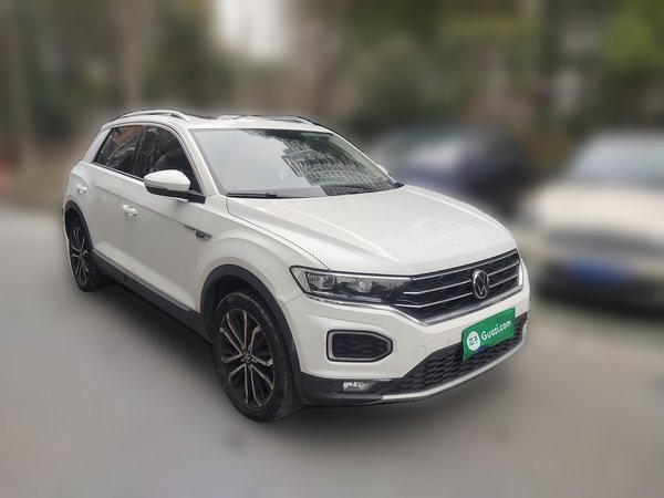 Volkswagen T-ROC 2022, 38000 км, за 15483 USD