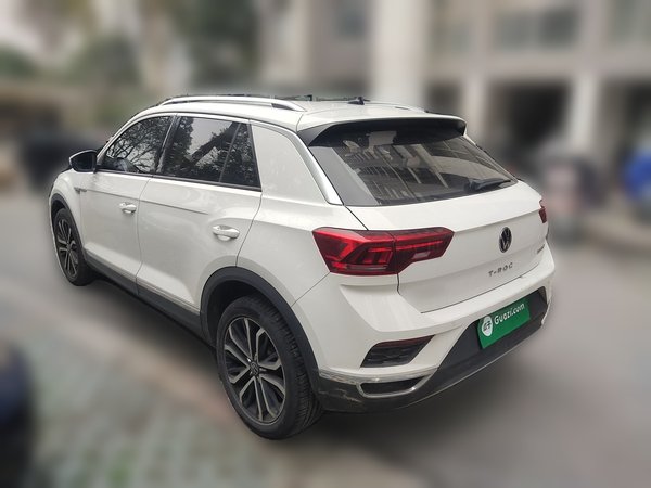 Volkswagen T-ROC 2022, 38000 км, за 15483 USD