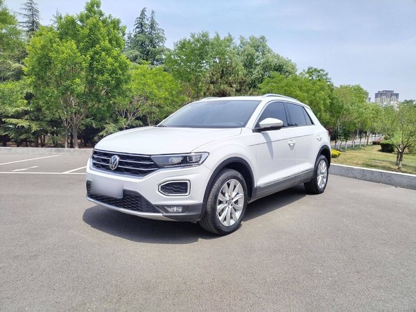 Volkswagen T-Roc · 2022 год