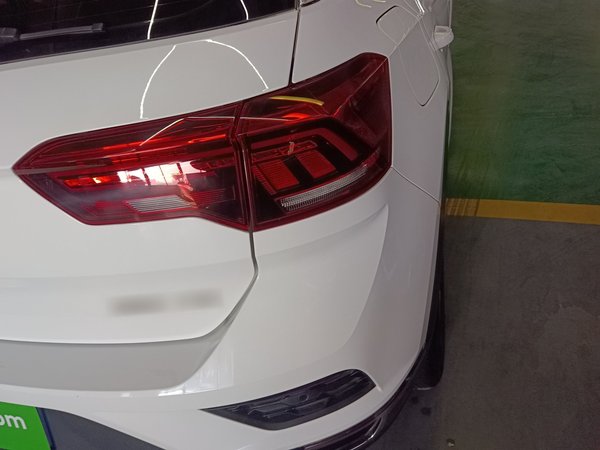 Volkswagen T-Roc 2022, 55600 км, за 14431 USD - фото 8