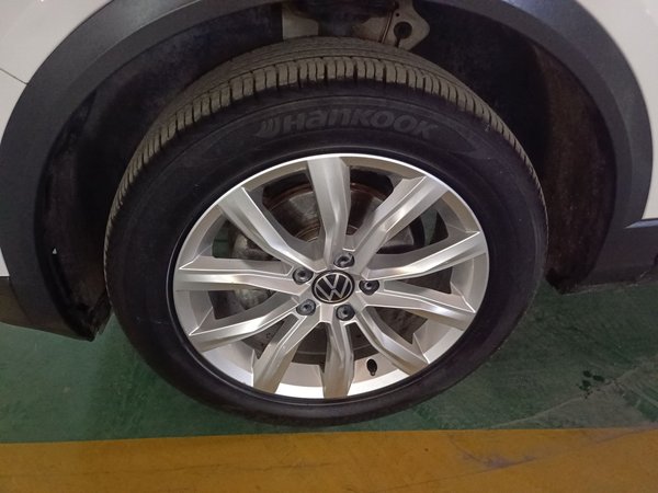 Volkswagen T-Roc 2022, 55600 км, за 14431 USD - фото 9