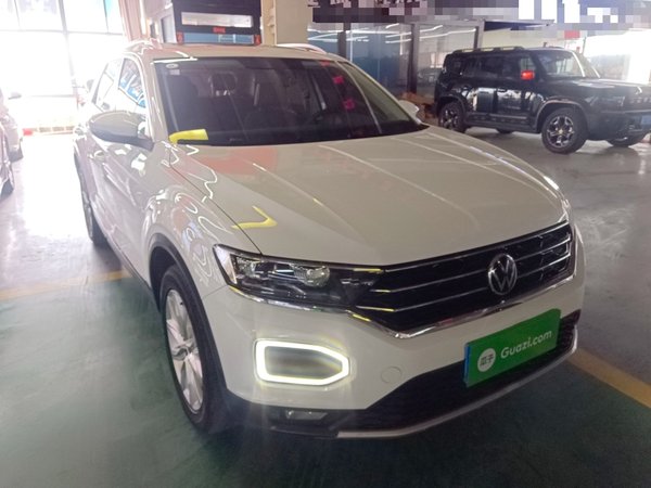 Volkswagen T-Roc 2022, 55600 км, за 14431 USD