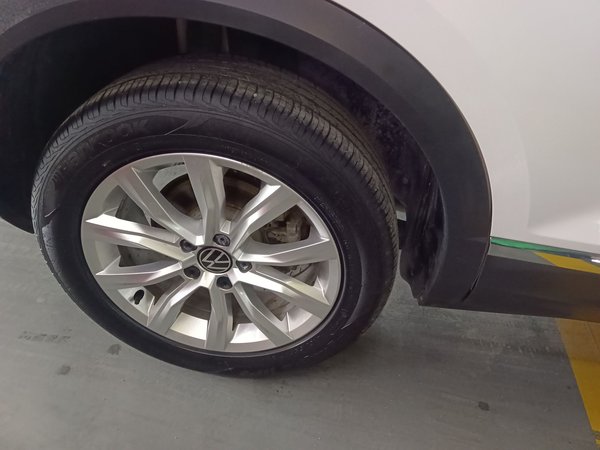 Volkswagen T-Roc 2022, 55600 км, за 14431 USD - фото 10