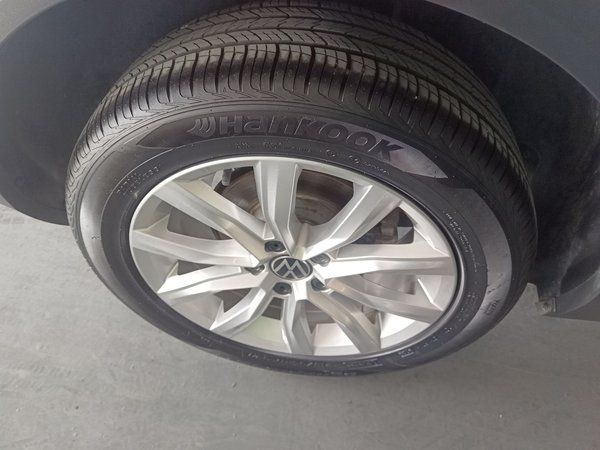 Volkswagen T-Roc 2022, 56800 км, за 14431 USD - фото 10