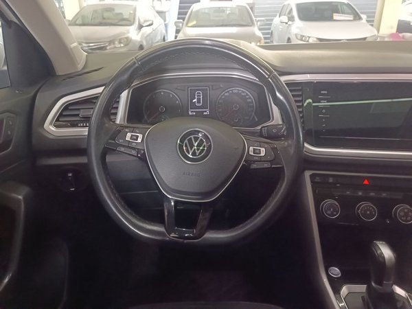 Volkswagen T-Roc 2022, 56800 км, за 14431 USD - фото 13