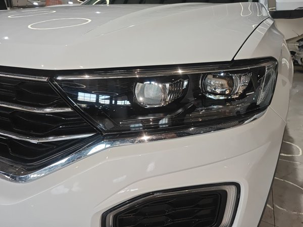 Volkswagen T-Roc 2022, 63800 км, за 13697 USD - фото 23