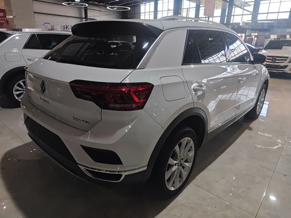 Volkswagen T-Roc 2022, 63800 км, за 13697 USD - фото 6