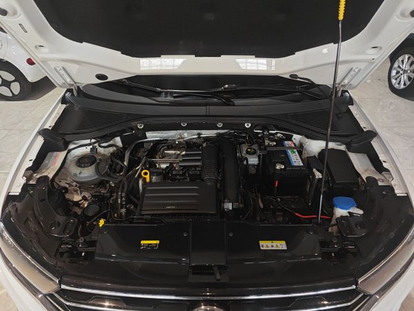 Volkswagen T-Roc 2022, 63800 км, за 13697 USD - фото 19