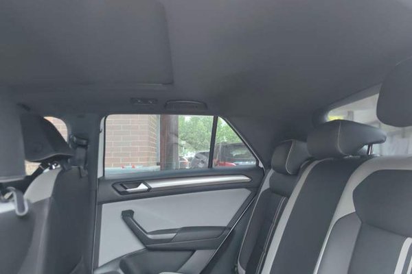 Volkswagen T-ROC 2023, 27900 км, за 14469 USD - фото 16