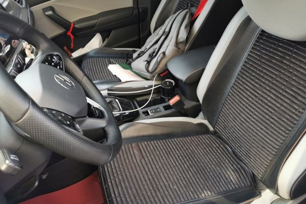 Volkswagen T-ROC 2023, 27900 км, за 14469 USD - фото 12