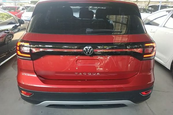 Volkswagen Tacqua 2020, 43900 км, за 9046 USD