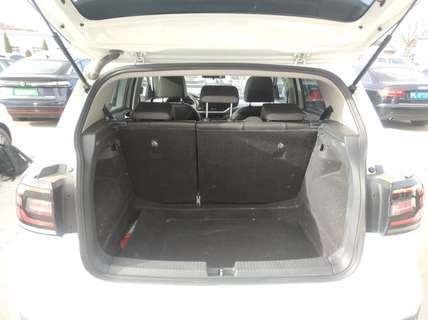 Volkswagen Tacqua 2021, 97700 км, за 10327 USD - фото 22