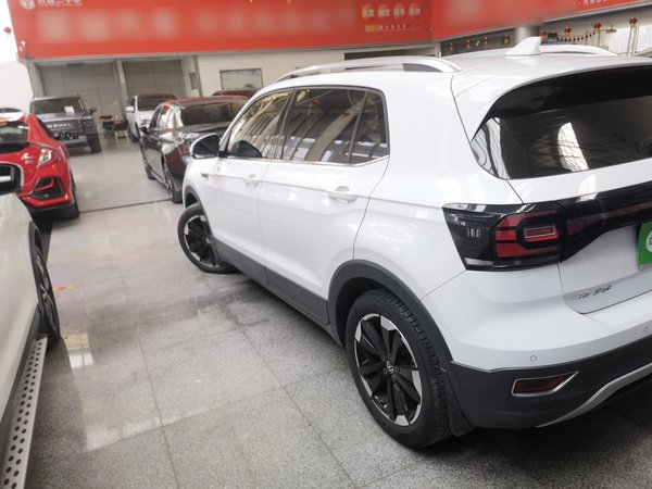 Volkswagen Tacqua 2021, 53400 км, за 10914 USD