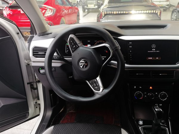 Volkswagen Tacqua 2021, 53400 км, за 10914 USD - фото 14