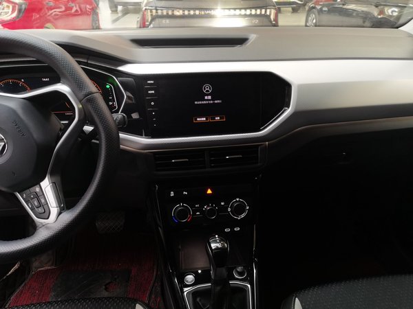 Volkswagen Tacqua 2021, 53400 км, за 10914 USD - фото 16