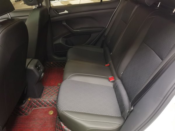 Volkswagen Tacqua 2021, 53400 км, за 10914 USD - фото 20