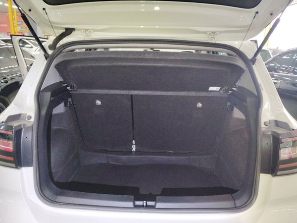 Volkswagen Tacqua 2021, 83600 км, за 11209 USD - фото 18