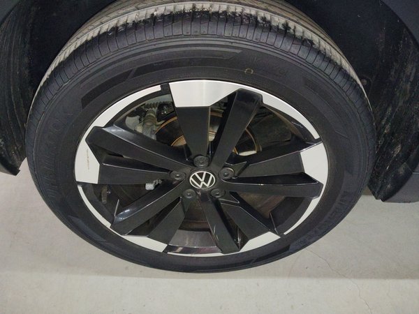 Volkswagen Tacqua 2021, 83600 км, за 11209 USD - фото 10