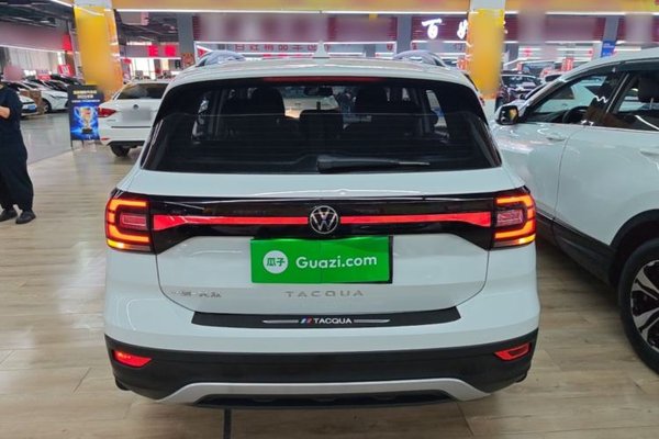 Volkswagen Tacqua 2021, 99900 км, за 9720 USD