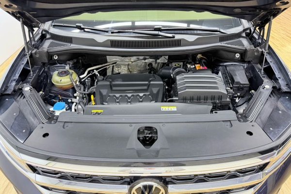 Volkswagen Talagon 2021, 71200 км, за 24745 USD - фото 21