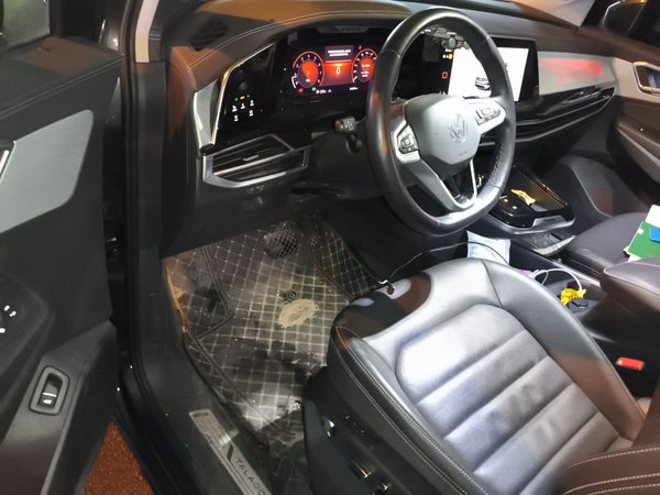 Volkswagen Talagon 2022, 24800 км, за 26874 USD - фото 17