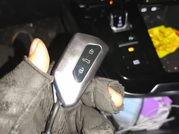 Volkswagen Talagon 2022, 24800 км, за 26874 USD - фото 9