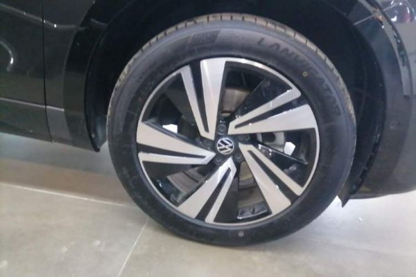 Volkswagen Tavendor 2023, 11600 км, за 28305 USD - фото 22