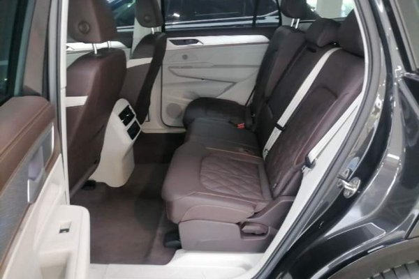Volkswagen Tavendor 2023, 11600 км, за 28305 USD - фото 7