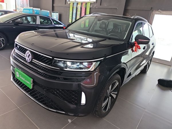 Volkswagen Tavendor · 2023 год